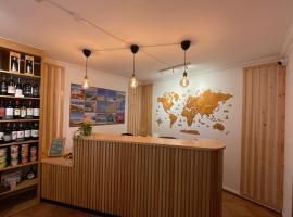 33 Hostel - Youth Hostel 18 to 35 Only