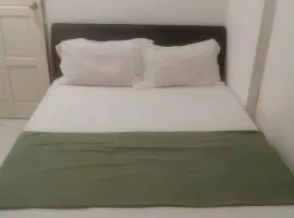 Natol Homestay - Hong Kong Rock Road