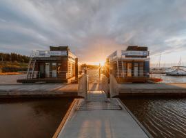 Lake Breeze Retreat, Klitten, barco en Klitten