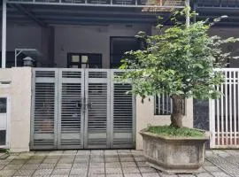 Cuong house
