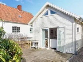 Beautiful Apartment In Falkenberg
