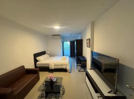 Natthapimon, hotel in Bangkok Yai