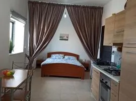 SW2 - Cosy studio in Xghajra