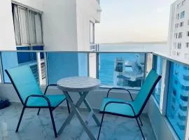 Lindo Apartamento en cartagena el laguito bocagrande con vista al mar