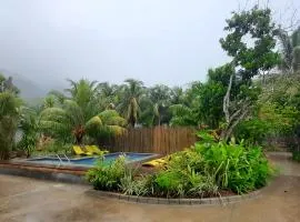 Castaway Lodge