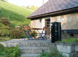Cottage Obereichholzberg, отель в городе Везен