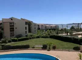 Appartement Domaine de la Coudouliere dont piscine de mai à septembre