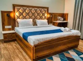 Hill Hideout Rooms & Suites