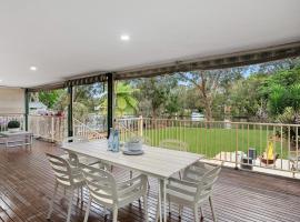 Lakefront Serenity, acomoda&ccedil;&atilde;o com cozinha em Chittaway Point