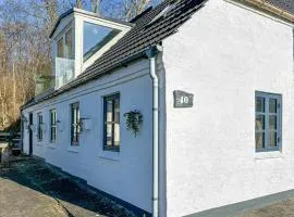 2 Bedroom Beautiful Home In Vinderup