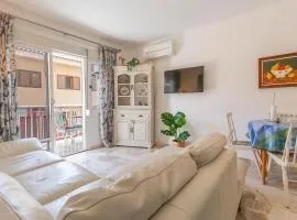 Beautiful Apartment In Torrevieja
