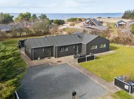 Gorgeous Home In Tarm With Sauna