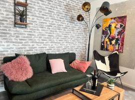 Stallgefl&uuml;ster Lodge，Kolonie Tannenhof的木屋