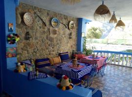 Blue House Town, hotel v destinaci Šafšawán