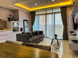Apt Pejaten Park Residence 2BR Abalone With Wi-Fi & Pool by Damaresa
