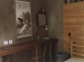 Charmante chambre en dépendance