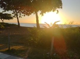 Casa para temporada Balneário de Carapebus, hotel u gradu Serra