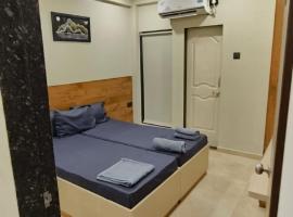 Vijay Vihaar lodging and boarding, hotel v destinaci Ratnagiri