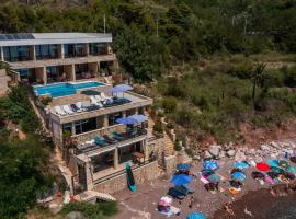 Suites Castello, готель у Барі