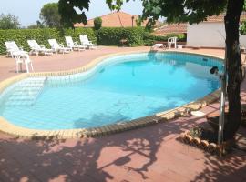 Villa Flori, Hotel in Mascalucia