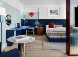 Kimpton Main Frankfurt by IHG