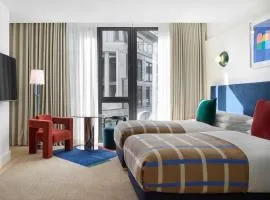 Kimpton Main Frankfurt by IHG
