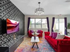 SUPER FUN- COLORs Gameroom LAKEVIEWs & SLEEPs 13