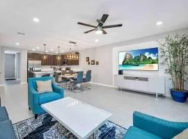 SUPER BOHO CHIC Stylish Blend NEAR Disney