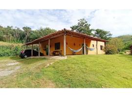 Rancho Recanto Verde, casa rústica em Capitólio