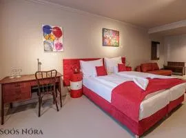Barka Galéria Hotel és Étterem
