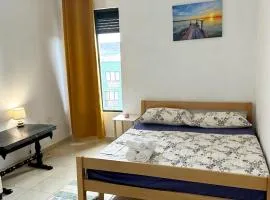 Easy stay
