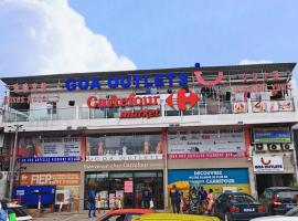 Roses、アビジャンのホテル