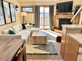 Lutsen Mtn Condo, Ski in Ski out, Pool, Hot Tub, Fitness, acomoda&ccedil;&atilde;o em condom&iacute;nio em Lutsen