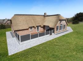 Stunning Home In Ulfborg With Sauna, 5-sterrenhotel in Ulfborg