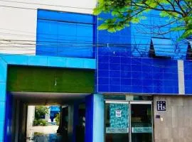 Hostal Skyblue