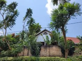 BahEJ House