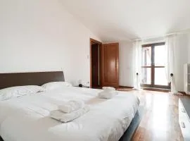 Spacious Apartment 600 mt to Metro M3 Comasina