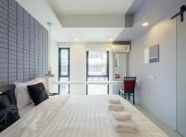 24 degree hotel & hostels