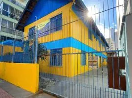 Suítes Yellow House BC