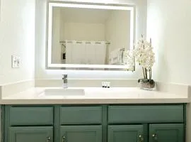 Athens Hotel & Suites