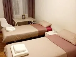 Habitación con baño compartido
