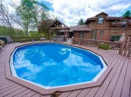Majestic Home in Hocking wPool Jacuzzi Basketball