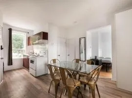C 07 - Apartment with 2 Bedrooms and 3 beds