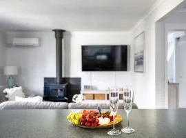 Family Friendly, Walk to Beach, Spacious