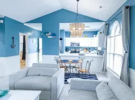 Luxury Golf Condo with Pool Access, near the Ocean and Broadway at the Beach,