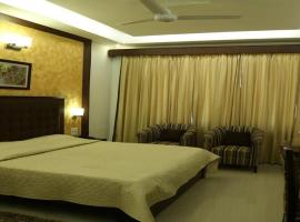 Flamingo Tourist Resort, hotel in Hisār