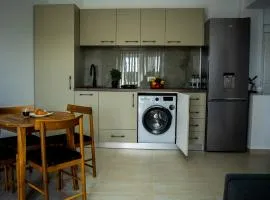 Family-Friendly Apartment with One bedroom and Separate living area, access to the garden, Donilads Properties - Home Everywhere Relax & Nature Escape