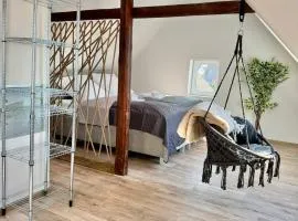 Helles Ferienhaus super zentral mit gratis Stellplätzen N162