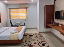Hotel Supreme, hotel poblíž Letiště Daman - NMB, Vapi