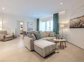 Casa Civique A Modern City Apartment with Balcony, Parking, Aircon & Elevator